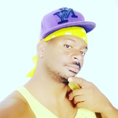dominique 979