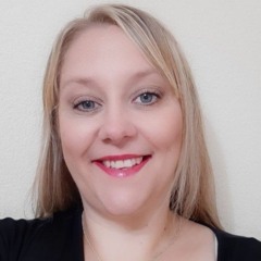 Lindsey Liggett