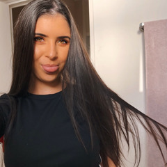 Zandria Van Den Heever