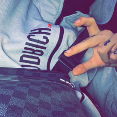 tee stxcks3️⃣⬆️