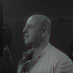 8Tees & Darren Holmes