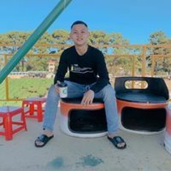 Tuấn Tú