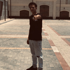 "مـــعـــاذ🤴🏻🔥".