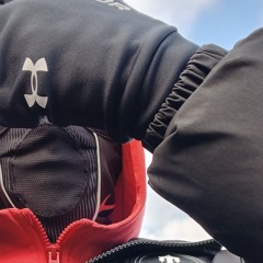 aye.whos.that._.elliot.