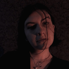 Lilia Raven