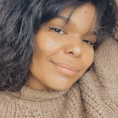 Winnie Souza Costa