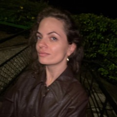Lana Ives