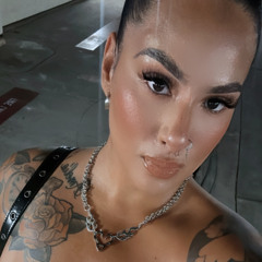 Monique Vera