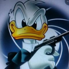 NOIS ANDA LARGADO DENTRO DA FAVELA DE CORTE NA RÉGUA DE PEÇA NA CINTA - MC Laranjinha_ MC Pkzinho(MP3_70K).mp3