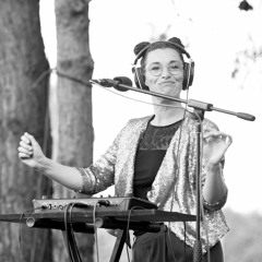 TA MAIN SUR MES FESSES