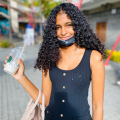 curlyqueen