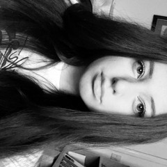 🤍 E L L A S M I T H 🤍