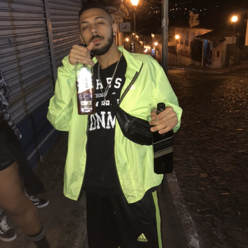 Charlie Brown Jr - Hoje Sou Eu Que Não Mais Te Quero