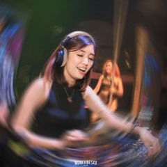 Mirzsa Mbot