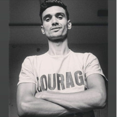 ░B░o░n░n░i░e░ ░L░a░r░a░