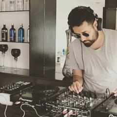 Sorprendente Charles