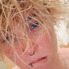Abby__