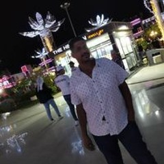 عمرو العطار