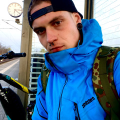 Tobias Schneider