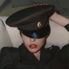 جُ