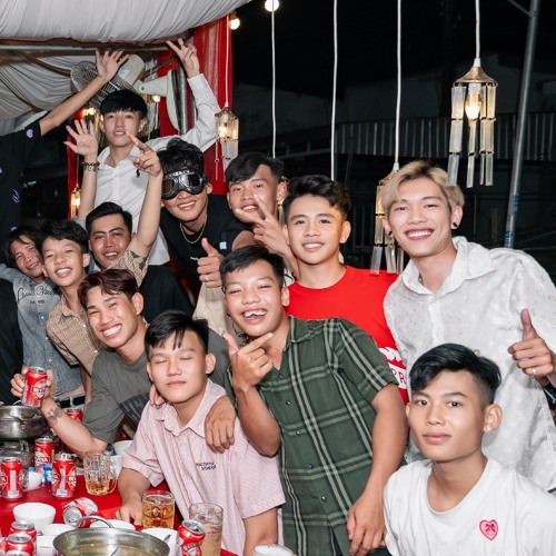 file em coi anh là gì_1.mp3