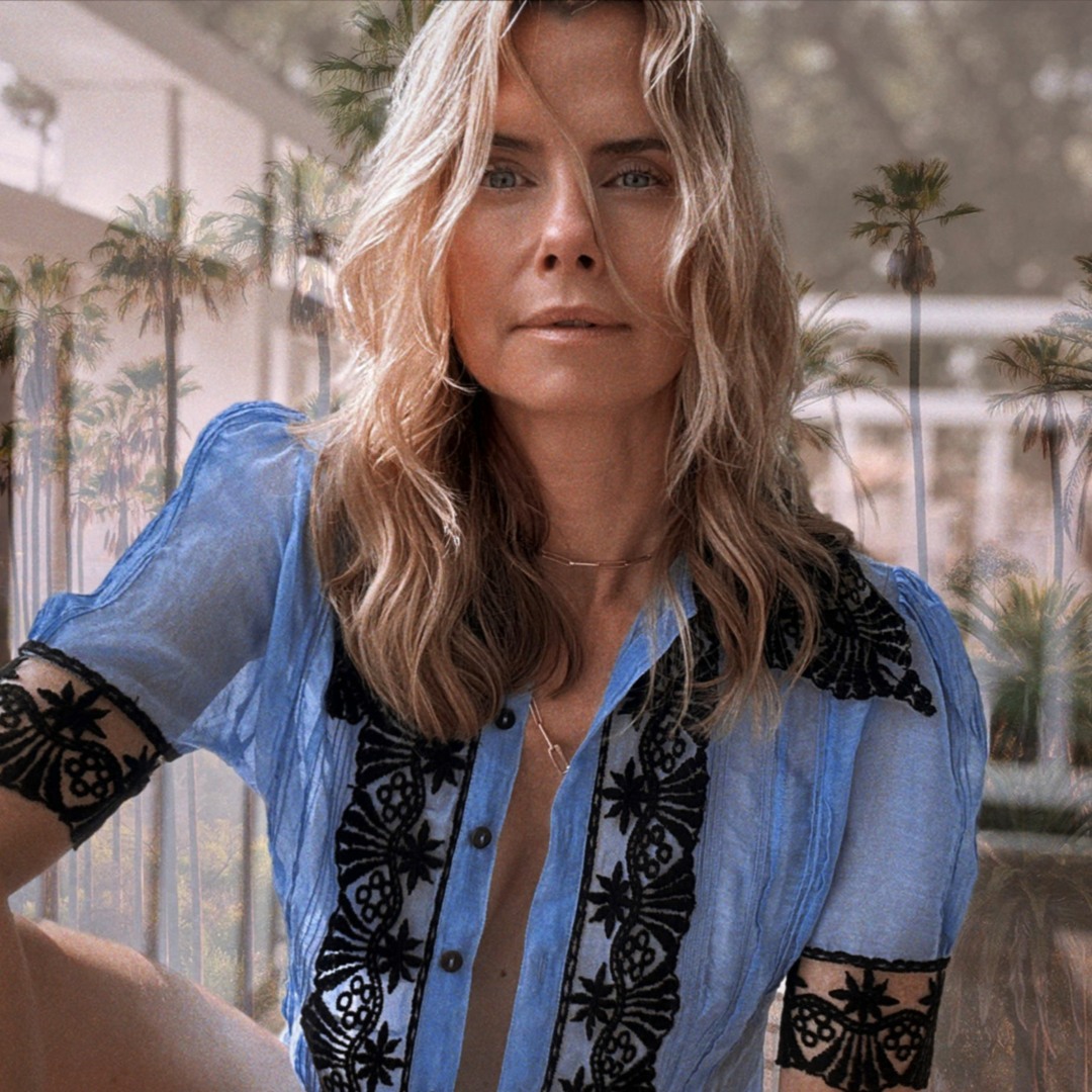 holly。様 Holly (DJ) - Wikipedia