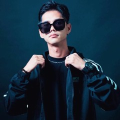 DJ_KROWN