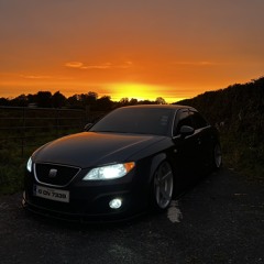 No friends, only fans💸💸