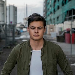 Mike Williams & Dastic