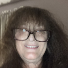 Nicki  Murphy