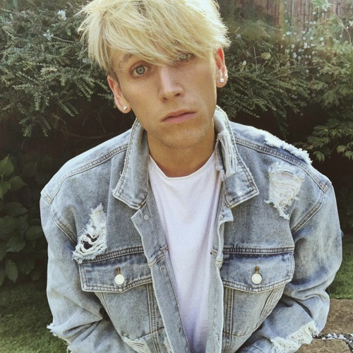 Stream Connor music | Listen to songs, albums, playlists for free on ...