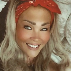 Victoria Ellis