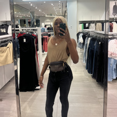 Goddess in TheFlesh🪄