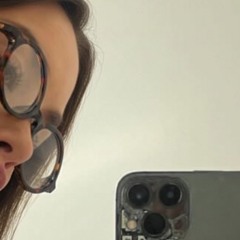 🎧