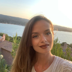 Laura Brss