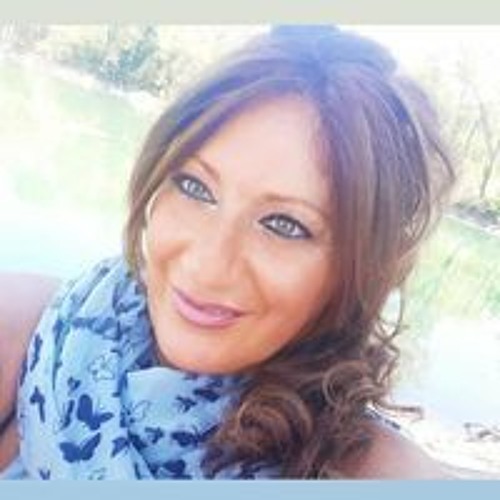 Angela Esposito’s avatar