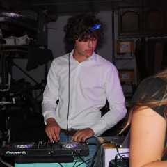 Starships x One More Time x Pon De Floor (Mc Moveman)