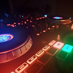 Dj Peatz