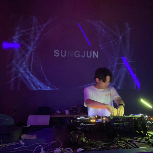 Stream DEEP MIX1.WAV by SUNGJUN | Listen online for free on SoundCloud