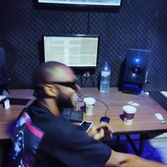 Saneezy Beatchez