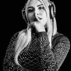 DJ MEDİNA