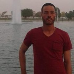 مصطفى محمود