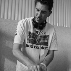 djcosmicbob