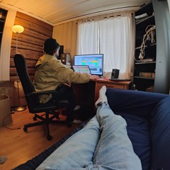 hos jon 031025 låst inn på disco 2