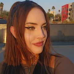 Justine Nicole