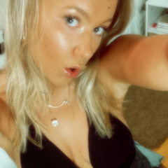 emily mxxdy