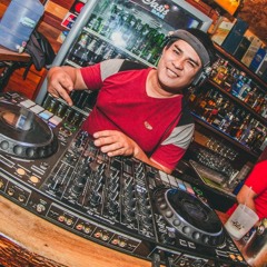 Deejay Lizandro