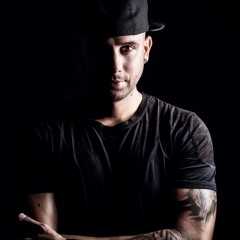 Julian Ess (Official)