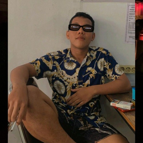 DJ SLEBEW PRESET WITBEK FYZ TIKTOK FULL BASS SOUND PRODUK CIKUYA LEBAK VIRAL TIKTOK TERBARU 2022.mp3