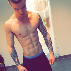 marcel davis von 1&1